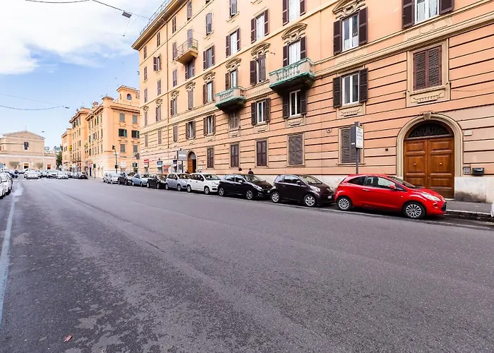 La Casa Di Andrea Ai Musei Vaticani 1 *